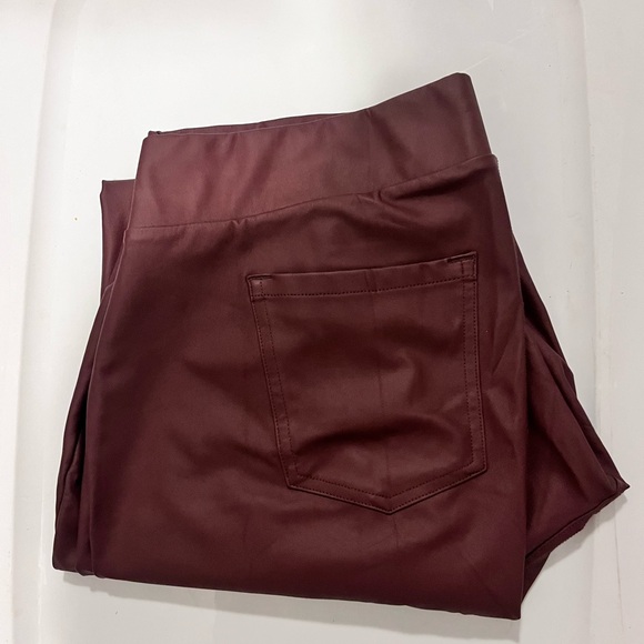 Torrid faux leather deep red leggings - Picture 3 of 5